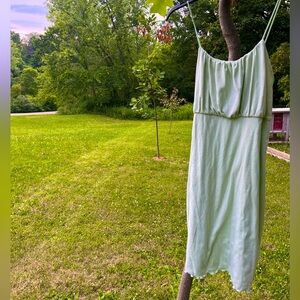 Wild Fable Light Sage Green Women Spaghetti Strap xl Dress Shirred & Lined Bust